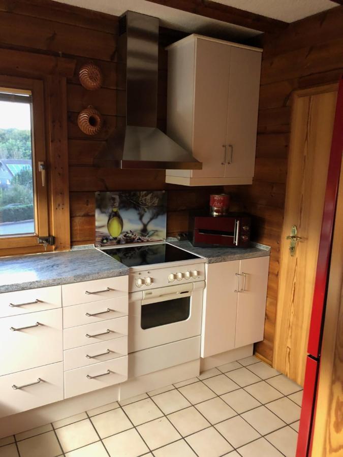 Gemuetliches Holzhaus In Idyllischer Lage Ruppichteroth 외부 사진