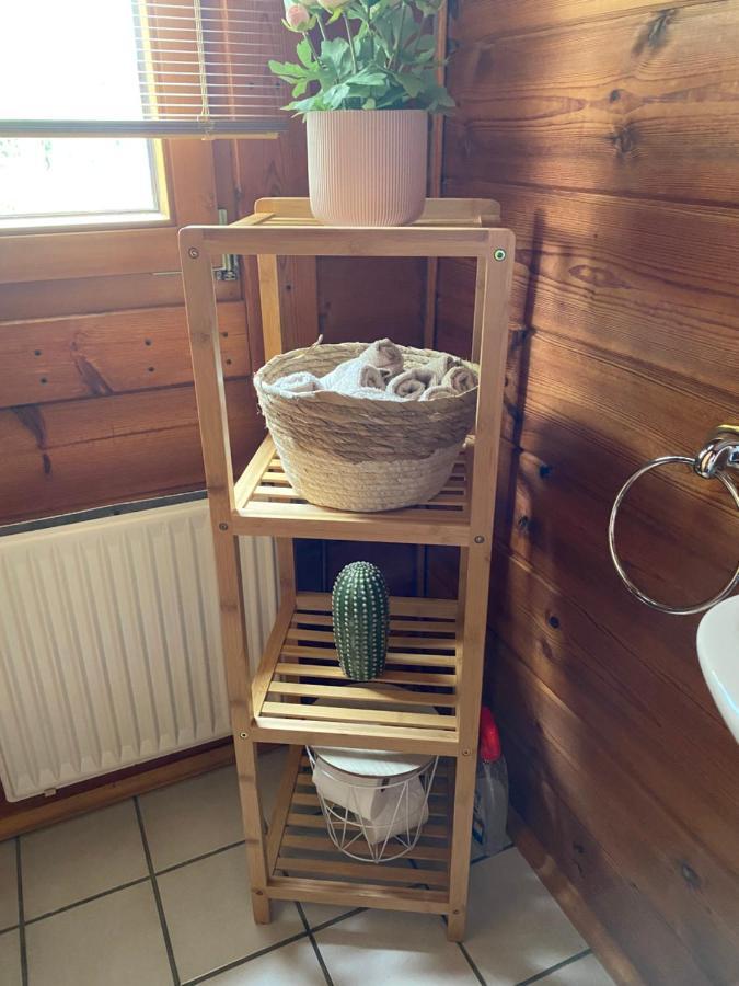 Gemuetliches Holzhaus In Idyllischer Lage Ruppichteroth 외부 사진